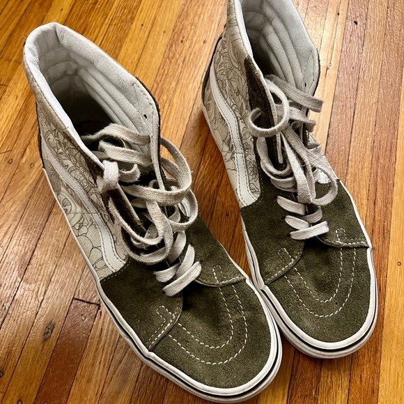 Women’s Vans Green Floral High Tops - size 9 - Picture 6 of 8